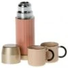 Maileg - Set Thermoskanne Und Becher Coral -Maileg Verkaufsgeschäft maileg thermoskanne und becher coral 245x245